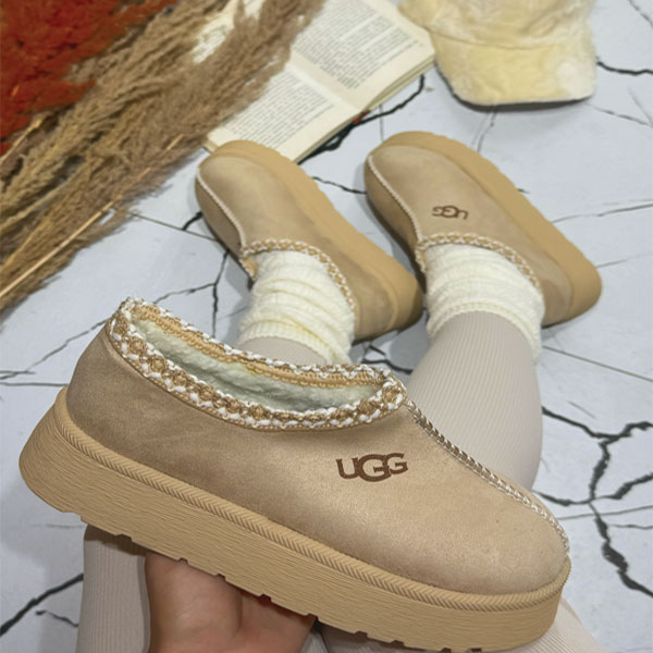 UGG - آگ کوتاه داخل خز لژدار