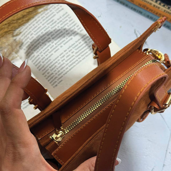 کیف بند چرمی زنانه دستی